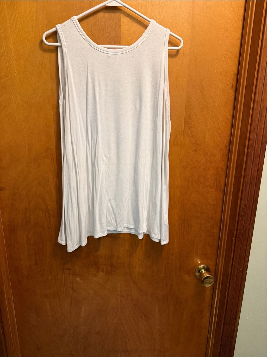 Old Navy Ivory Short-Sleeve Crew Neck Tee